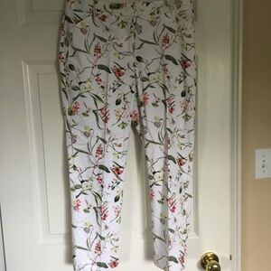 NWOT Cropped Pants